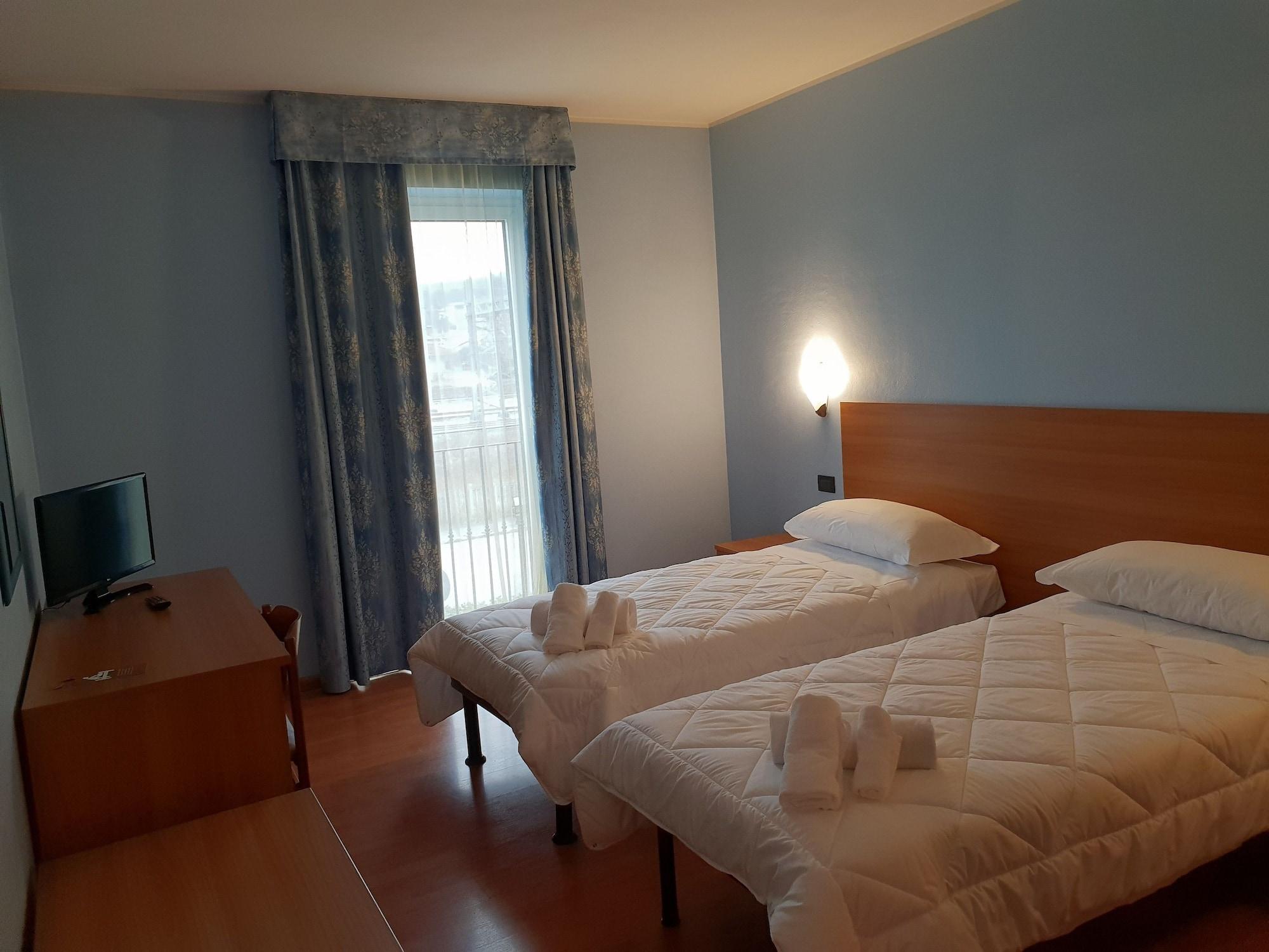 Risthotel Airport Fogliano Redipúglia Εξωτερικό φωτογραφία